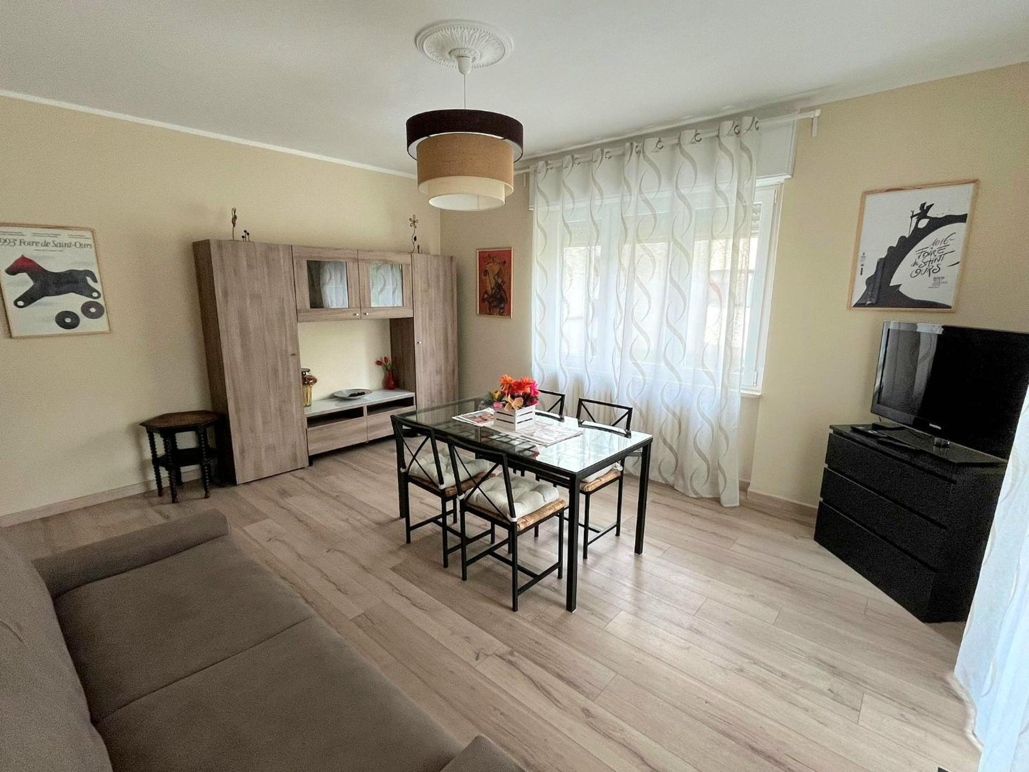 Maison Martina 'Free Parking' Aosta Ngoại thất bức ảnh